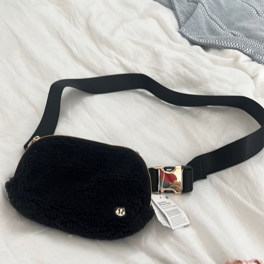 Brand new Black Fuzzy Lululemon belt Bag
